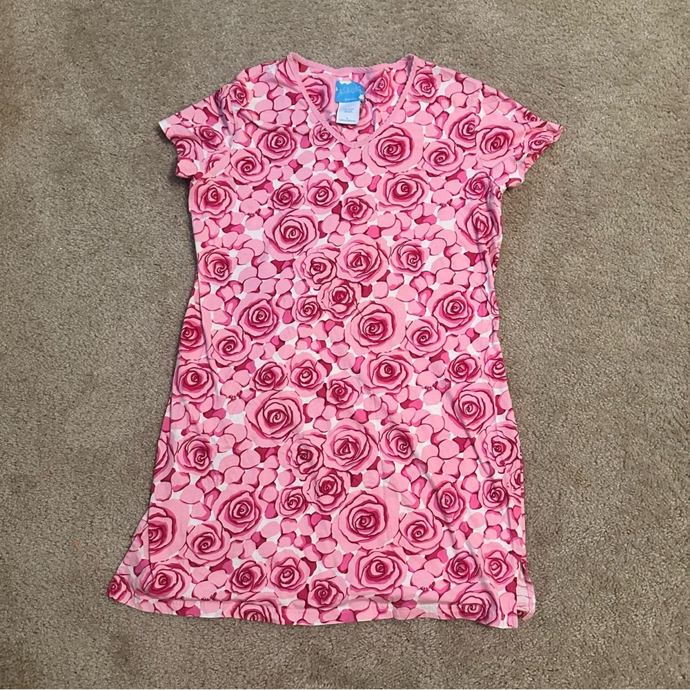 Nick & Nora pink rose-patterned V-neck 100% Cotton Valentines Nightie Pajamas PJ - Picture 2 of 6